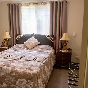 Bed & Breakfast Ascot On Swan Bed & Breakfast