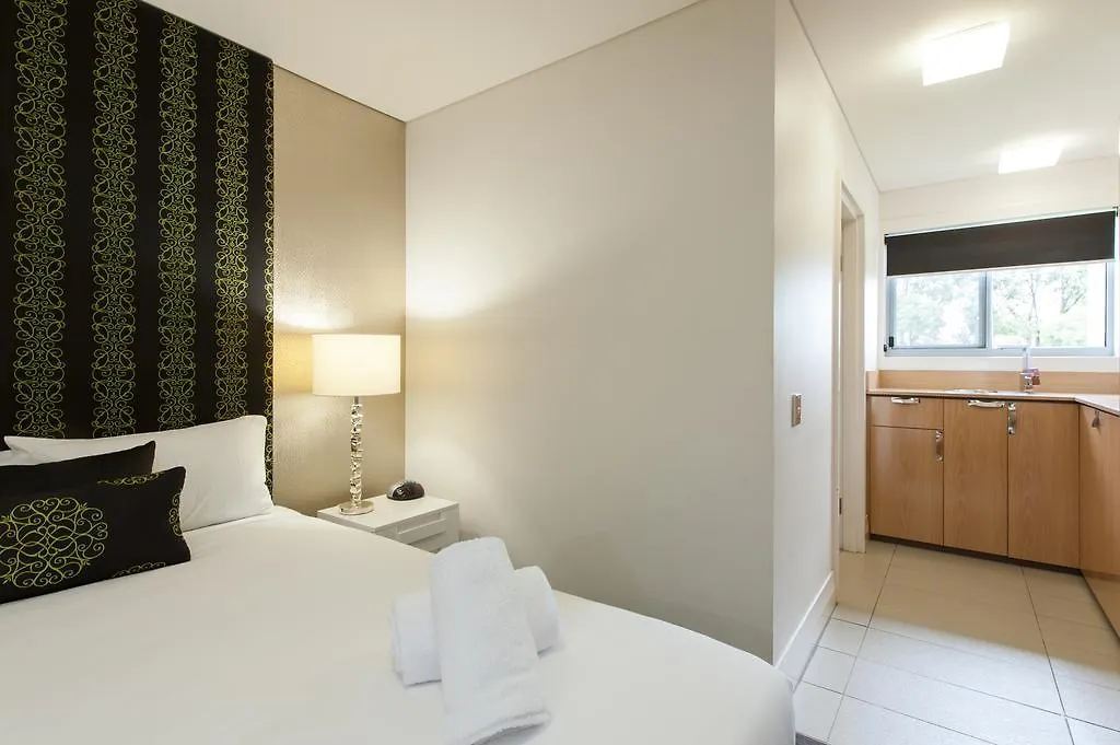 City Golf Club Motel Toowoomba 4*,